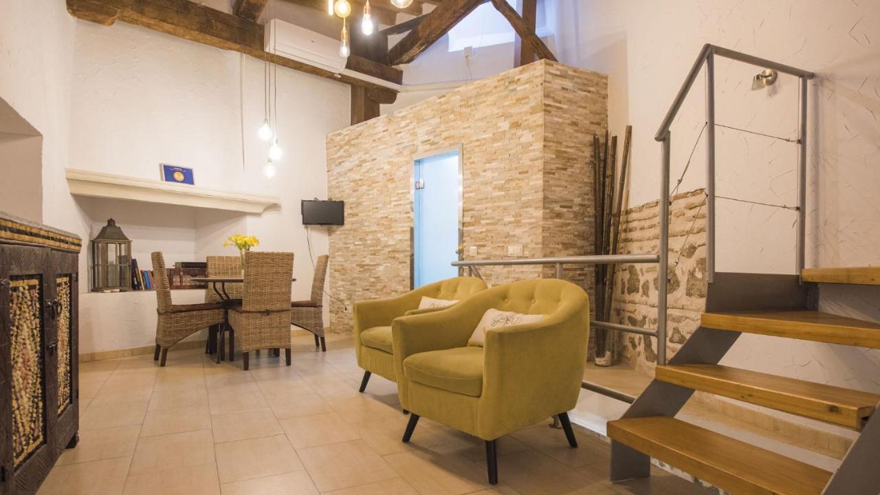 El Patio Del Arrayan - Apartamentos Aloha Toledo Buitenkant foto