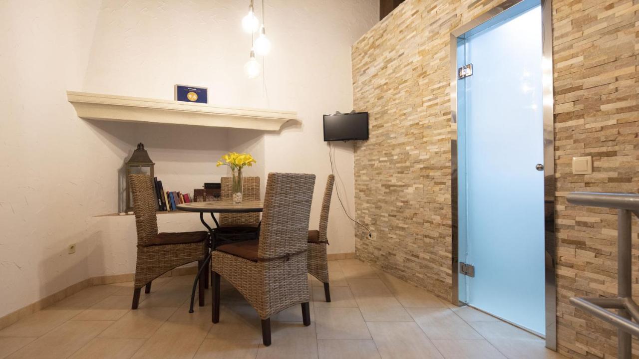 El Patio Del Arrayan - Apartamentos Aloha Toledo Buitenkant foto