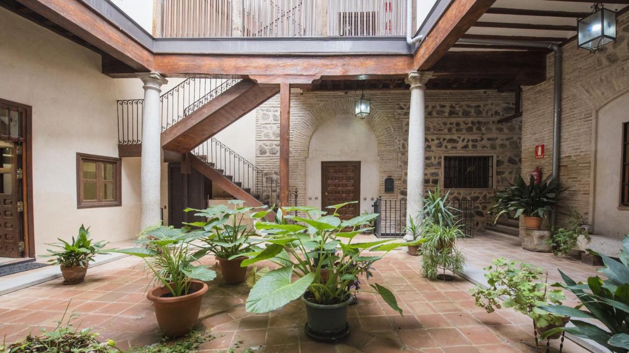 El Patio Del Arrayan - Apartamentos Aloha Toledo Buitenkant foto